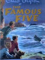 Five Go Down To The Sea - The Famous Five 12
